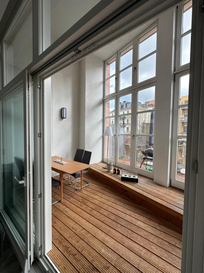 Relax-Wohnung Mit Balkon Ueber Die Weisse Elster Лейпциг Экстерьер фото